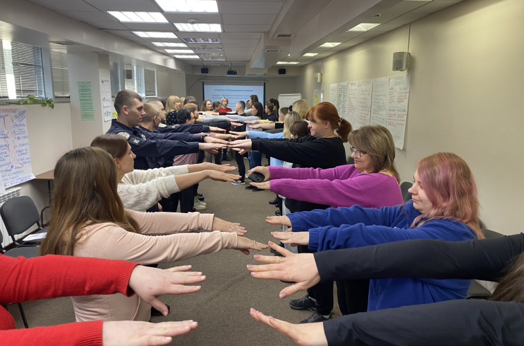 Тридцять фахівців засвоїли методи наданням допомоги людям, що постраждали від торгівлі людьми
