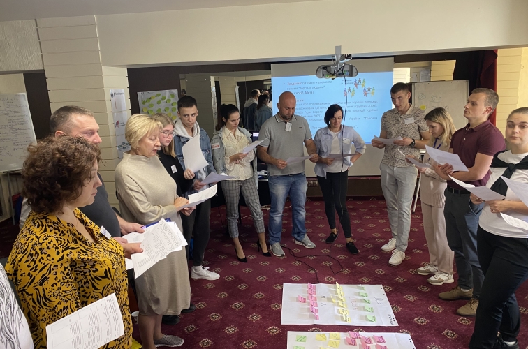 Проводимо просвітницьку роботу для запобігання торгівлі людьми
